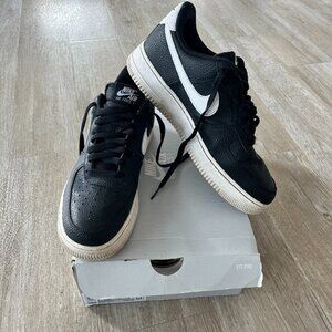 Unisex Nike Air Force 1 Low '07 Black White Pebbled Leather - M 9.5 / W 11